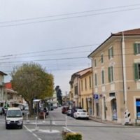 Parole della domenica, le ferrovie vogliono chiudere i passaggi a livello ma la città non ci sta